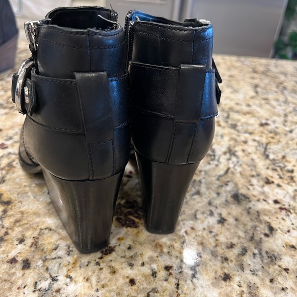 Marc Fisher black (soft) leather booties! Size 6! Love them but have too many! - Picture 3 of 5